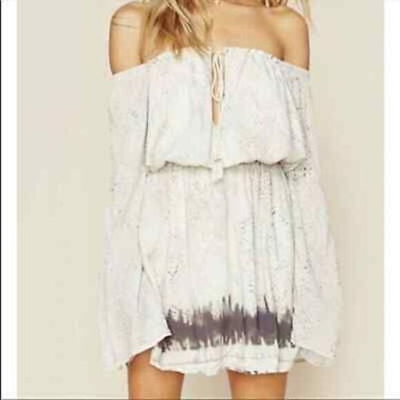 TJD tie front off shoulder snakeskin print dress - Picture 1 of 8